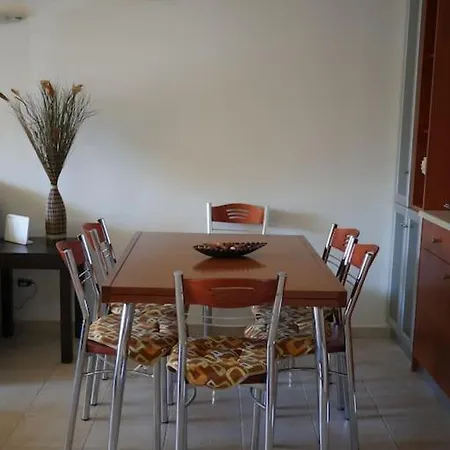 Apartment Casseiopia 5 Bedroom On With Pool Chania (Crete)