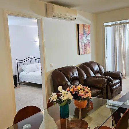 Casseiopia 5 Bedroom On With Pool 公寓 干尼亞