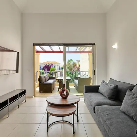 Casseiopia 5 Bedroom On With Pool ハニア