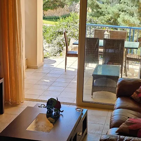 Casseiopia 5 Bedroom On With Pool *