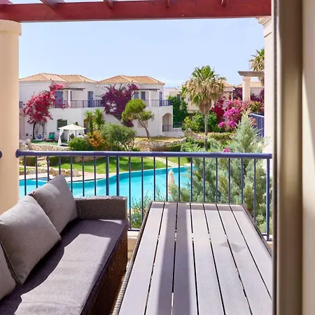 Casseiopia 5 Bedroom On With Pool
