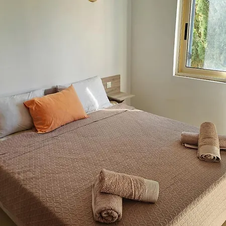 Casseiopia 5 Bedroom On With Pool 公寓