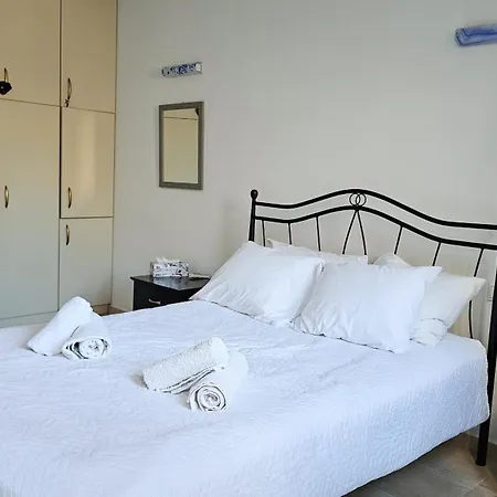 公寓 Casseiopia 5 Bedroom On With Pool 干尼亞