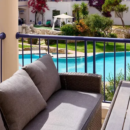 Casseiopia 5 Bedroom On With Pool アパート